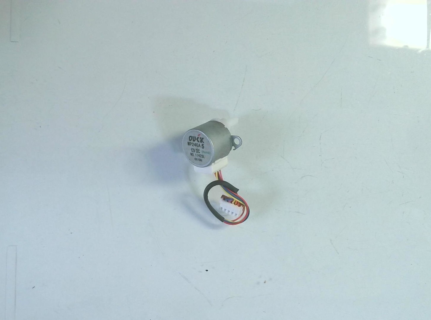 MOTOR DE ALETA MP24GA 17425L MOT33