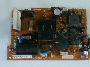 PLACA ELECTRONICA PARA UNIDAD INTERIOR TOSHIBA RAS-20BA MCC368-03 / 313520 PLE156