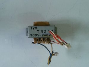 TRANSFORMADOR  TOSHIBA RAS-13LKR(W) TB215 / 12 200V-240V TRA15