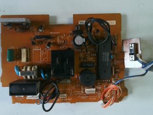 PLACA ELECTRONICA TOSHIBA RAS-13LKR(W) MCC-403-07 / 458884 PLE159