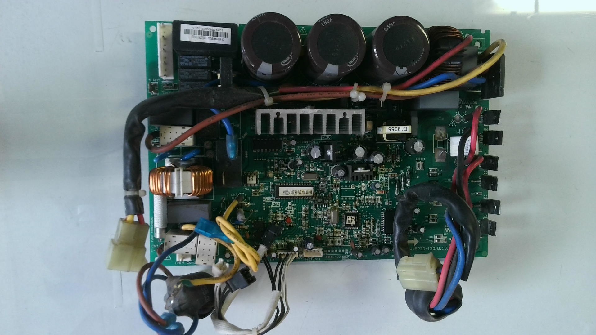 PLACA ELECTRONICA CE-KFR26W/BP2D-120.D.13.WP2-1 PLE109