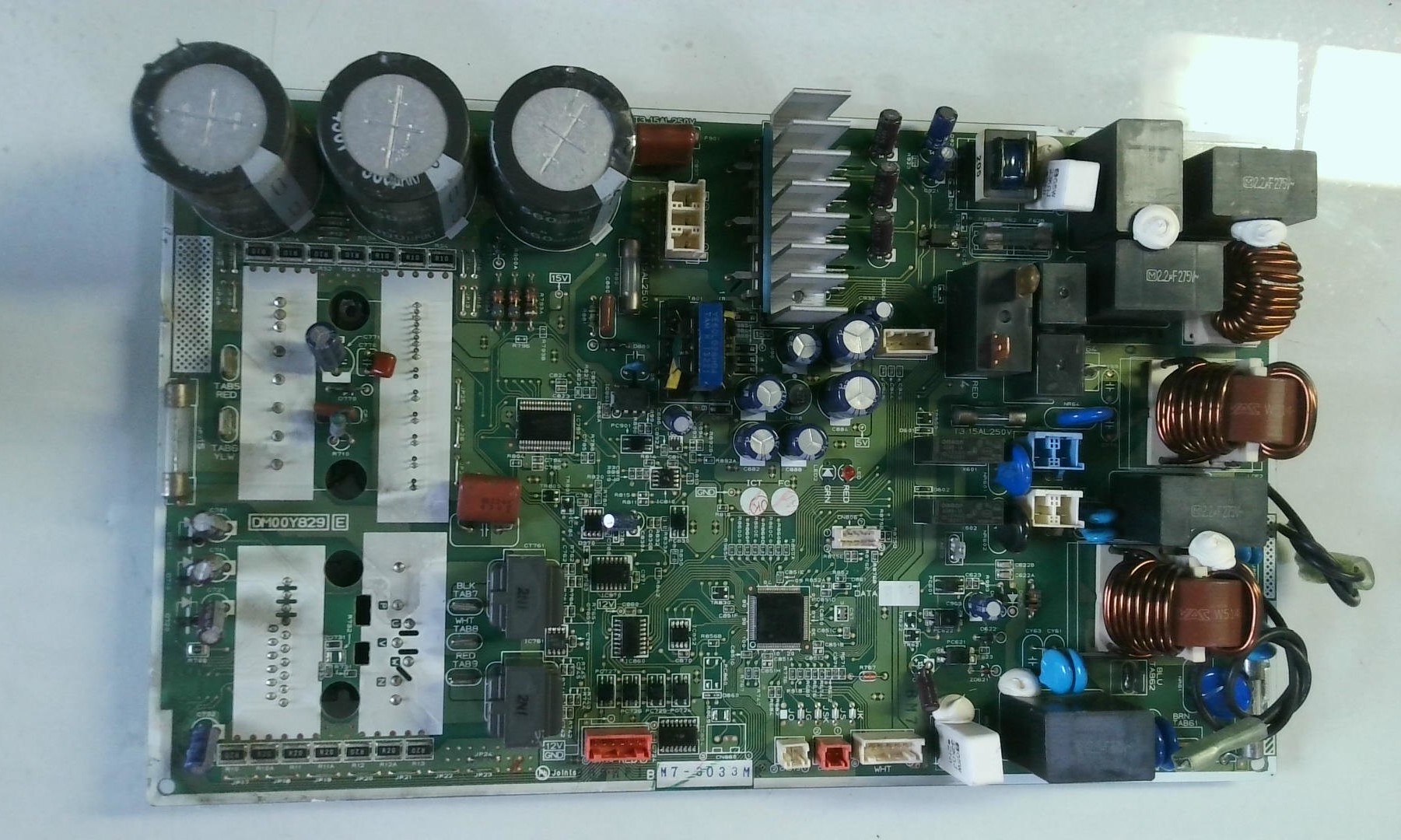 PLACA ELECTRONICA DM00Y829E / 965HF1 / BM7-3033M PLE93