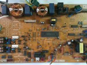 PLACA ELECTRONICA PARA UNIDAD EXTERIOR  RPC505A860-N / RPC565A860A-1 PLE18