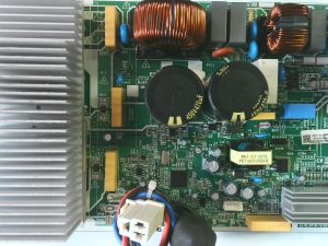 PLACA ELECTRONICA PLACA ELETRONICA KFR-35W/BP3N1-(S6E2H1+IKCM15L60).D13WP2-1 PLE126