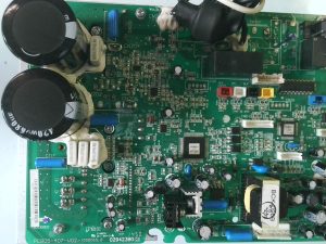 PLACA ELECTRONICA  QC LABEL PCB05-407-V02 / 1555069,B / 029423B0 PLE117