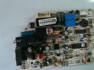 PLACA ELECTRONICA   CE-KFR26G/Y-T6(EFT).D.01.NP1-1[V1.4] 2010.11.13/ 0FYB1511103030087 PLE06