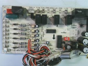PLACA ELECTRONICA   CE-KFR26*2W/N2-230.D.2.3.1-1 V1.5 2004.07.17 HDL PLE14