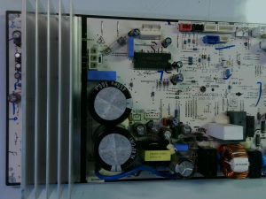 PLACA ELECTRONICA LG KB-5150& EAX64407823-1.1 CQC13134095636 PLE16