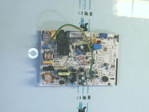 PLACA ELETRONICA CE-KFR26G/BP2N1Y-AE.JD.GN.WXNK.NP1.2 PLE29