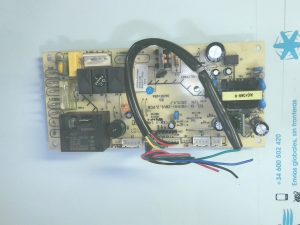 PLACA ELETRONICA TCL-DL-YD(KN)-ZBV1.2.PCB TZN 2015.4.7 EGDA39148A PLE28