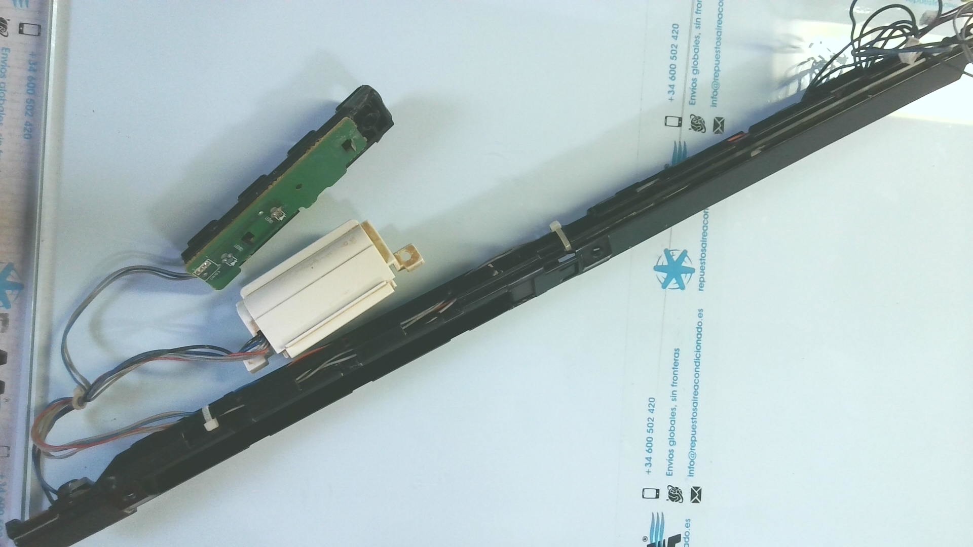 DISPLAY FRONTAL PLACA ELETRONICA SHARP / AY-XP13CR/32046J-31226C PLE02 - Imagen 2