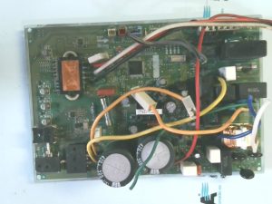 PLACA ELECTRONICA PLACA ELETRONICA DM00Y625 CE T07TBM4 123456789XZ T3.15AL.250V PLE02